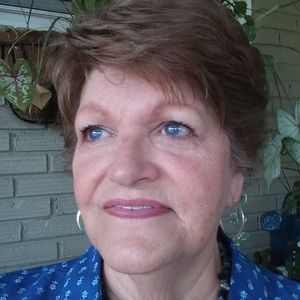 Meet your Posher, Becky